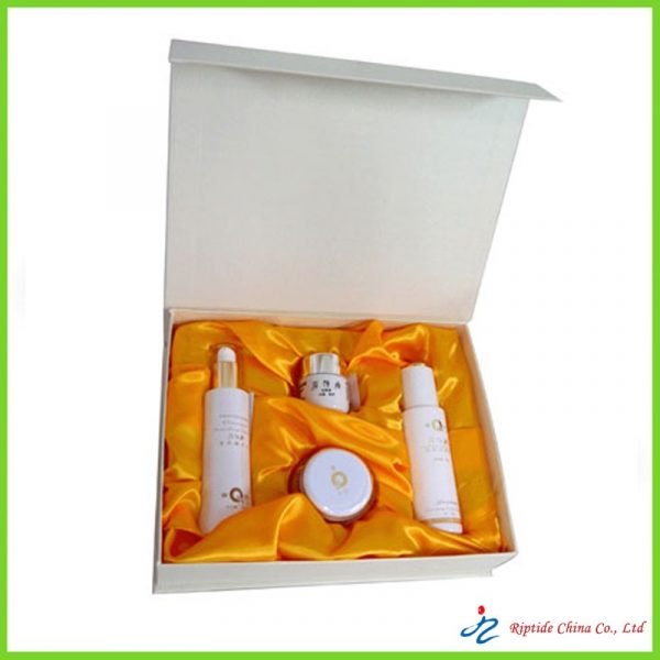 paper cosmetic casing package