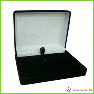 black velvet gift boxes