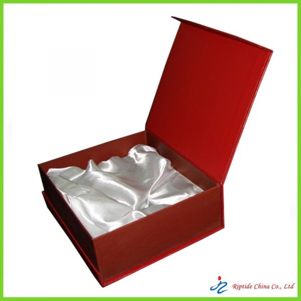 leatherette gift box