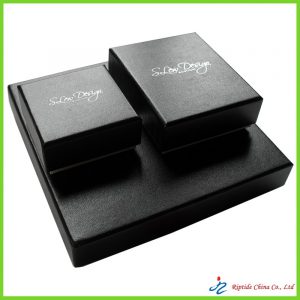 How to do personalized hot stamping or printing on the jewelry box?