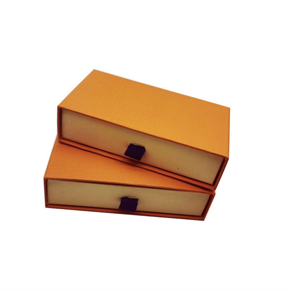 Are there options for corporate branding on 2 x 2 x 2 gift boxes?